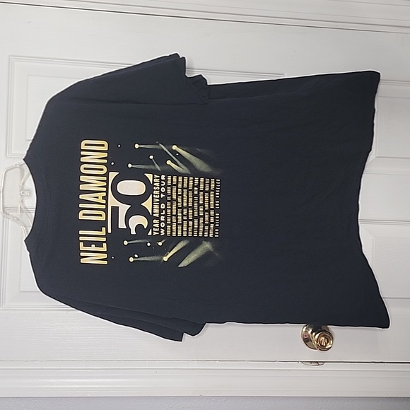 Neil Diamond 50 year anniversary tour shirt - Picture 5 of 6